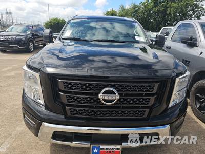2024 Nissan TITAN SV Crew Cab Short Bed - zdjęcie 2 z 17 - miniatura