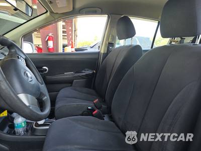 2009 Nissan Versa 1.8 S Hatchback - zdjęcie 7 z 39 - miniatura