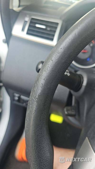 2009 Nissan Versa 1.8 S Hatchback - zdjęcie 23 z 39 - miniatura