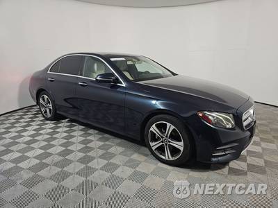 2018 Mercedes-Benz E 300 4MATIC Sedan - zdjęcie 3 z 28 - miniatura