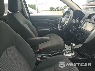 2018 Nissan Versa Sedan SV - zdjęcie 8 z 33 - miniatura