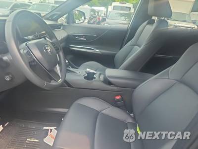 2023 Toyota Venza XLE - zdjęcie 13 z 21 - miniatura