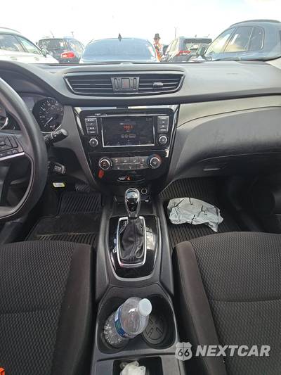 2019 Nissan Rogue Sport S - zdjęcie 11 z 25 - miniatura