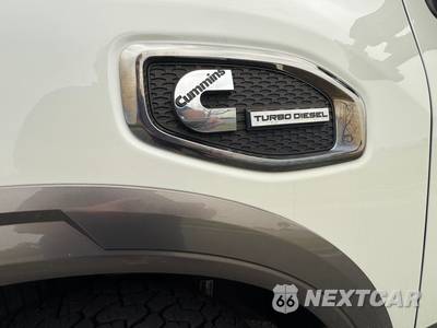 2019 Nissan TITAN XD Platinum Reserve Crew Cab Medium Bed - zdjęcie 10 z 51 - miniatura