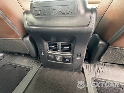 2019 Nissan TITAN XD Platinum Reserve Crew Cab Medium Bed - zdjęcie 24 z 51 - miniatura