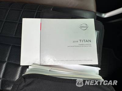 2019 Nissan TITAN XD Platinum Reserve Crew Cab Medium Bed - zdjęcie 33 z 51 - miniatura