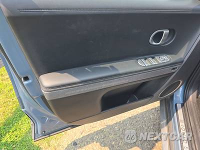 2023 Hyundai IONIQ 5 Limited - zdjęcie 9 z 27 - miniatura