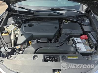 2016 Nissan Altima 2.5 SR - zdjęcie 18 z 22 - miniatura