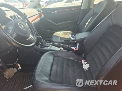 2013 Volkswagen Passat TDI SEL Premium - zdjęcie 13 z 39 - miniatura