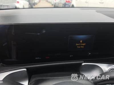 2025 Mercedes-Benz GLB 250 - zdjęcie 12 z 18 - miniatura