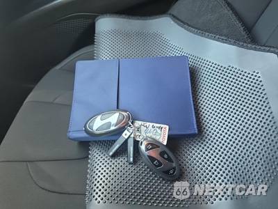 2025 Hyundai Elantra Hybrid Blue - zdjęcie 22 z 22 - miniatura