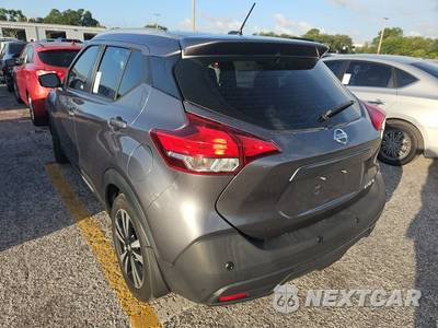 2020 Nissan Kicks SR - zdjęcie 6 z 28 - miniatura