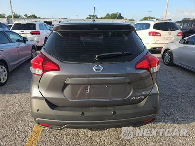 2020 Nissan Kicks SR - zdjęcie 5 z 28 - miniatura