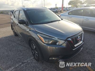2020 Nissan Kicks SR - zdjęcie 3 z 28 - miniatura