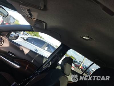 2020 Nissan Kicks SR - zdjęcie 17 z 28 - miniatura