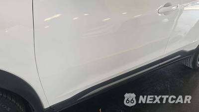 2020 Nissan Kicks SR - zdjęcie 30 z 32 - miniatura