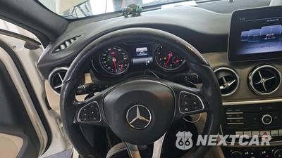 2018 Mercedes-Benz GLA 250 - zdjęcie 21 z 39 - miniatura
