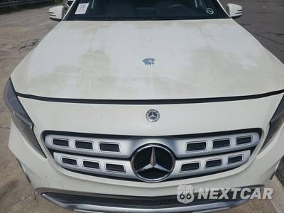 2018 Mercedes-Benz GLA 250 - zdjęcie 15 z 39 - miniatura
