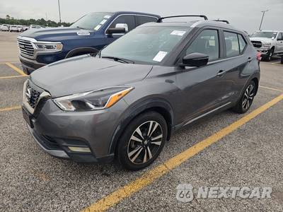 2020 Nissan Kicks SR - zdjęcie 1 z 18 - miniatura