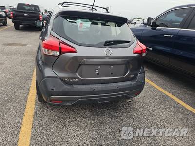 2020 Nissan Kicks SR - zdjęcie 5 z 18 - miniatura