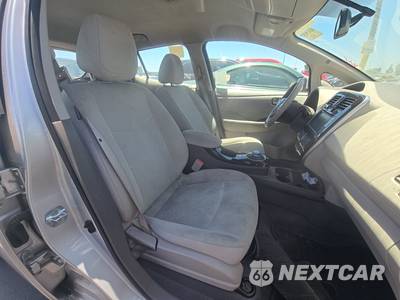 2016 Nissan LEAF SV - zdjęcie 8 z 42 - miniatura