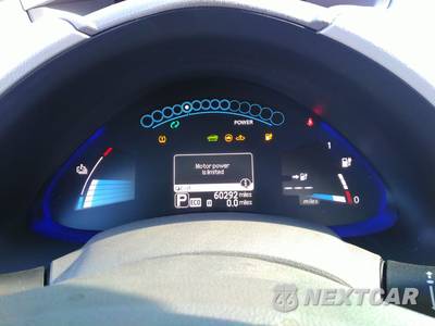 2016 Nissan LEAF SV - zdjęcie 21 z 42 - miniatura