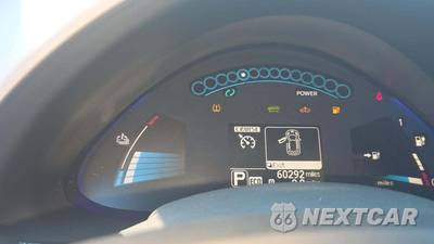 2016 Nissan LEAF SV - zdjęcie 26 z 42 - miniatura