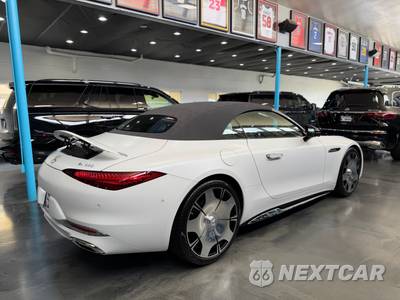 2026 Mercedes-Benz Maybach SL 680 Monogram Series - zdjęcie 8 z 19 - miniatura