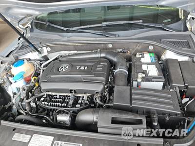 2017 Volkswagen Passat 1.8T R-Line w/Comfort Pkg - zdjęcie 15 z 41 - miniatura