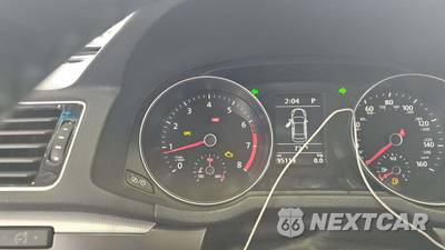 2017 Volkswagen Passat 1.8T R-Line w/Comfort Pkg - zdjęcie 30 z 41 - miniatura