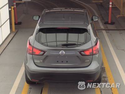 2017 Nissan Rogue Sport S - zdjęcie 5 z 27 - miniatura