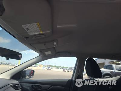 2017 Nissan Rogue Sport S - zdjęcie 17 z 27 - miniatura