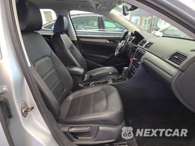 2014 Volkswagen Passat 1.8T SE w/Sunroof - zdjęcie 8 z 32 - miniatura