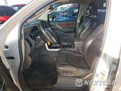 2010 Nissan Pathfinder LE - zdjęcie 7 z 44 - miniatura