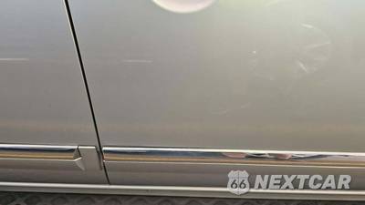 2010 Nissan Pathfinder LE - zdjęcie 33 z 44 - miniatura