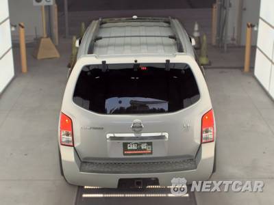 2010 Nissan Pathfinder LE - zdjęcie 5 z 44 - miniatura
