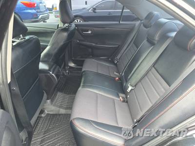 2016 Toyota Camry SE - zdjęcie 13 z 45 - miniatura