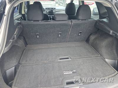 2021 Nissan Rogue Sport SV - zdjęcie 17 z 25 - miniatura