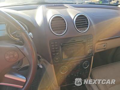 2012 Mercedes-Benz GL 550 4MATIC - zdjęcie 11 z 34 - miniatura