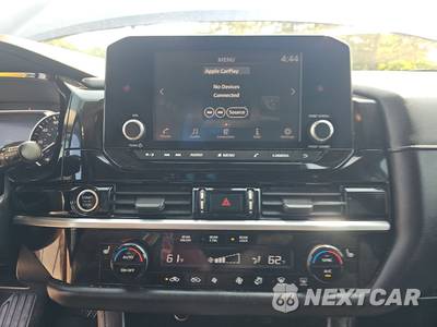2022 Nissan Pathfinder SV - zdjęcie 11 z 32 - miniatura