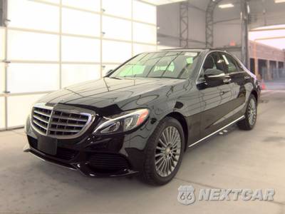 2015 Mercedes-Benz C 300 4MATIC Sedan w/Luxury Pkg - zdjęcie 1 z 34 - miniatura