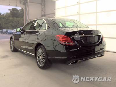 2015 Mercedes-Benz C 300 4MATIC Sedan w/Luxury Pkg - zdjęcie 6 z 34 - miniatura