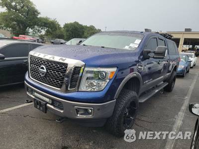 2017 Nissan TITAN XD Platinum Reserve Crew Cab Medium Bed