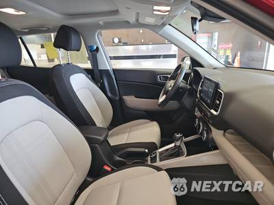 2025 Hyundai Venue SEL - zdjęcie 8 z 21 - miniatura