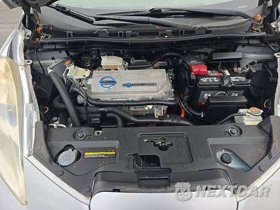 2011 Nissan LEAF SL - zdjęcie 15 z 30 - miniatura