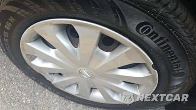 2015 Nissan Versa S Plus - zdjęcie 33 z 38 - miniatura