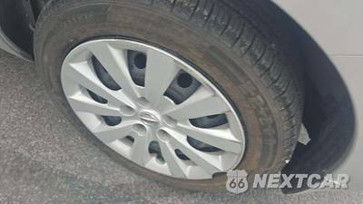 2015 Nissan LEAF S - zdjęcie 23 z 46 - miniatura