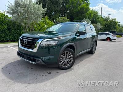 2023 Nissan Pathfinder SL - zdjęcie 1 z 20 - miniatura