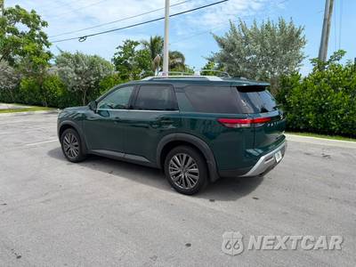 2023 Nissan Pathfinder SL - zdjęcie 5 z 20 - miniatura