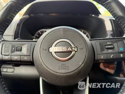 2023 Nissan Pathfinder SL - zdjęcie 18 z 20 - miniatura